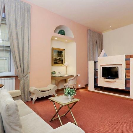 Rome In Your Heart - Spagna Apartment エクステリア 写真